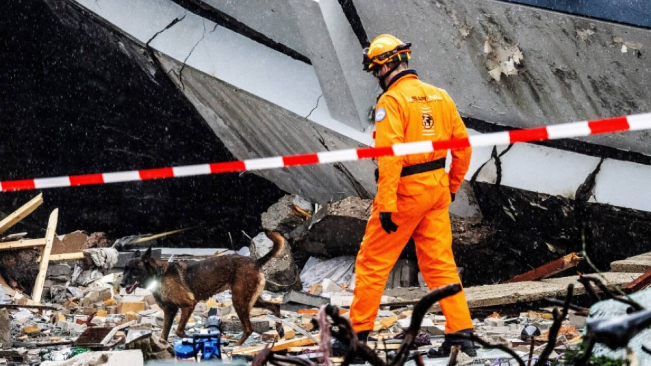 Suche nach Vermissten nach Explosion in Den Haag dauert an